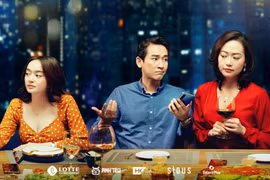Tiệc trăng máu - Bản phim Việt hóa hấp dẫn