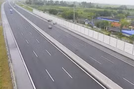 Tai nạn liên hoàn trên cao tốc Hà Nội - Hải Phòng