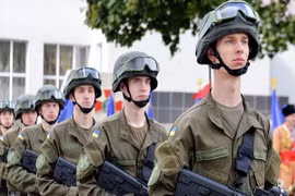 Ukraine tuyên bố "nghiền nát" Donbass bằng các đơn vị tình nguyện chuyên nghiệp 