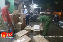 Liên tiếp phát hiện hai vụ vận chuyển bánh Trung thu nhập lậu