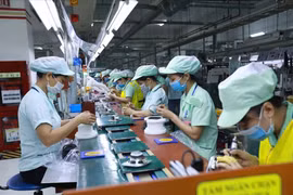 Lừa tiền của người xuất khẩu lao động “nướng” hết vào trò chơi tiền “ảo”