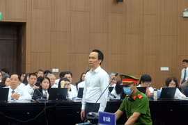 Cựu Chủ tịch FLC Trịnh Văn Quyết và 49 bị cáo liên quan hầu tòa