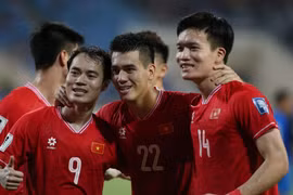 Tiến Linh và Hoàng Đức tranh Quả bóng vàng Việt Nam 2024