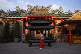 [ẢNH] Tết Nguyên đán bình lặng giữa đại dịch Covid-19
