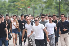 Vietnam’s Next Top Model 2015: Hàng ngàn thí sinh sơ tuyển tại Hà Nội