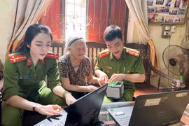 Công an Hà Nội và những ngày hè "rực lửa" vì nhân dân phục vụ 