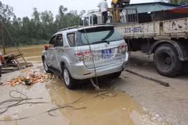 Tìm thấy thi thể Phó giám đốc Sở Công thương Nghệ An bị lũ cuốn trôi
