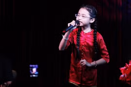 Phương Mỹ Chi bất ngờ lọt vào top 10 đề cử giải thưởng Nghệ sĩ của năm