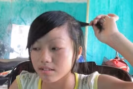 Hoang mang chuyện nữ sinh bị cướp...tóc giữa đường