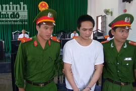 Dùng búa đánh chết bạn nhậu