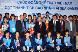 Chờ những “cơn mưa vàng”