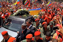 Hình ảnh lễ đưa tiễn linh cữu cố tổng thống Hugo Chavez