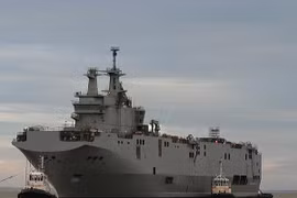 Nga không còn hy vọng Pháp bàn giao tàu tấn công đổ bộ Mistral 