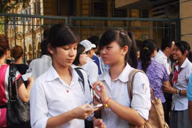 Tuyển sinh lớp 10 THPT tại Hà Nội: Cẩn thận chọn trường kẻo mất cơ hội