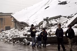 Người dân Syria khốn cùng trong đói khát, chết chóc, thời tiết khắc nghiệt
