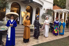 Công nhận cơ sở đạt chuẩn phục vụ khách du lịch cho "Không gian áo dài Việt"