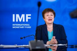 Đằng sau quyết định “giữ chân” Giám đốc điều hành IMF 
