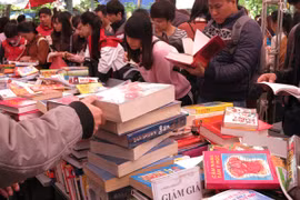 Sách và chợ