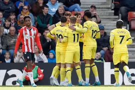 Hủy diệt Southampton 6-0, Chelsea xây chắc top 3