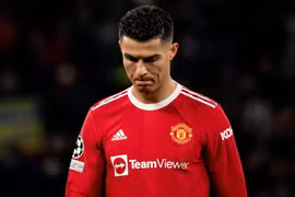 Ronaldo bất lực, MU bị loại khỏi Champions League