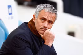 Lộ thời điểm Mourinho tiếp quản băng ghế huấn luyện của M.U