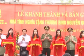 CATP Hà Nội khánh thành 2 nhà tình nghĩa
