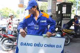Người ăn không hết, kẻ lần chẳng ra