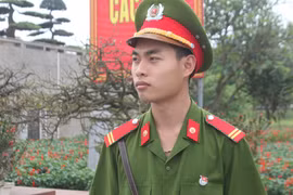 Trung sỹ trả lại 23 chỉ vàng nhặt được