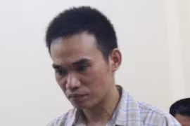 “Xử” con nợ bằng súng AK