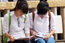 “Không cần đến 150 phút để làm bài thi”