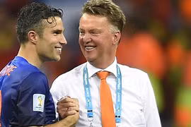 HLV Louis van Gaal: “Hà Lan hóa” Man United