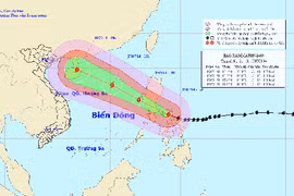 Bão rất mạnh đi vào Biển Đông