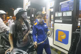 Doanh nghiệp xăng dầu lại kêu lỗ