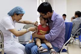 Tiêm phòng sởi miễn phí cho trẻ từ ngày 1-5