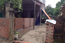 Ngang nhiên chiếm đất bằng lý sự cùn