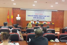Quốc hội nghe báo cáo về tình hình Biển Đông