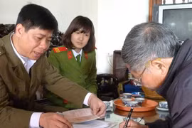 Công an huyện Hoài Đức: Cấp đổi 50.000 sổ hộ khẩu mới