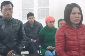 Nữ giám đốc kéo chồng đi… tù
