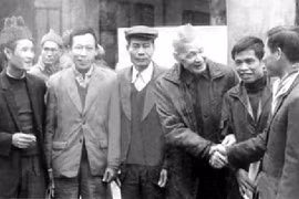 Có một người con Hà Nội