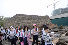 Đổi mới cách học môn Lịch sử: Tích hợp hay chia đôi?