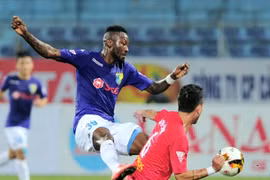VFF giảm án cho Omar, "treo giò bổ sung" với Samson