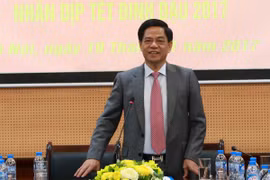 Cuộc gặp gỡ thân tình giữa văn nghệ sỹ trí thức và Công an TP. Hà Nội