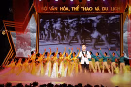 Chương trình nghệ thuật đặc biệt “Những mùa thu lịch sử”