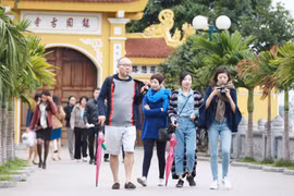 Xử lý nghiêm tour trốn thuế, tạo sân chơi công bằng cho doanh nghiệp lữ hành
