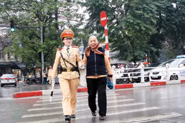 Bộ Công an tổ chức cuộc thi viết và ảnh online "Tự hào người nữ chiến sĩ CAND"