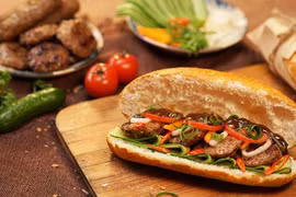 Bánh mì Việt Nam được khen ngợi là món bánh sandwich ngon nhất thế giới