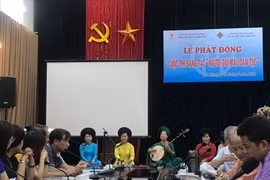 Phát động cuộc thi sáng tác "Người giữ màu dân tộc"