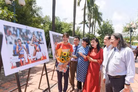 Lễ trao giải và khai mạc triển lãm ảnh "Khoảnh khắc SEA Games 31"