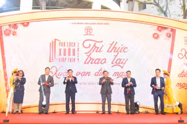 Phố Sách Hà Nội mở cửa xuyên Tết phục vụ người dân