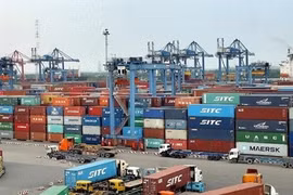 Việt Nam xuất siêu kỷ lục, đạt trên 18,7 tỷ USD